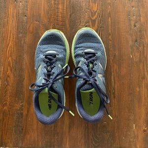 New Balance 880 Women’s Running Shoes